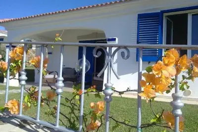 Image de Punta S. Anna di Budoni: maison gracieuse avec jardin. Pour un séjour inoubliable
