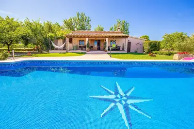 Image de Fantastique villa avec piscine privée et vue imprenable Serra de Tramuntana