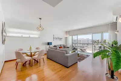Image de Appartement de 2 chambres dans le complexe exclusif Dom Manuel Ă Lagos Marina