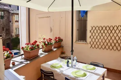 Image de Terrasse Dans Le Coeur De Rome- Piazza Spagna, Colosseo, Trastevere. à 5 min