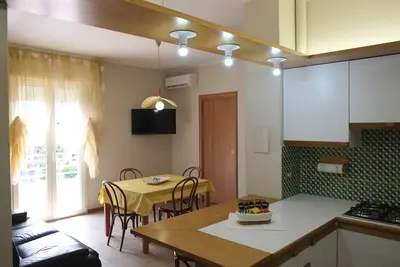Image de 100m de la plage Appartement (air conditionné)