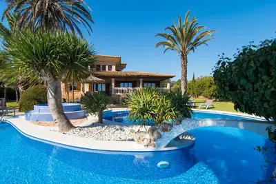 Image de Holiday villa for 10 people near Cala D'Or and Cala Sanau.