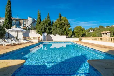 Image de Maison de vacances privée avec Wifi, climatisation, piscine privée, Tv, terrasse, parking