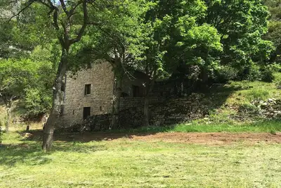 Image de Gîte typiquement Lozérien, accès au Tarn - canoë inclus.