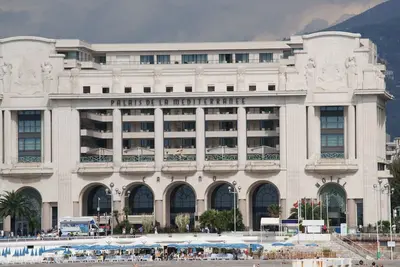 Image de Résidence la plus prestigieuse de Nice (Palais de la Méditerranée) Centre, Mer