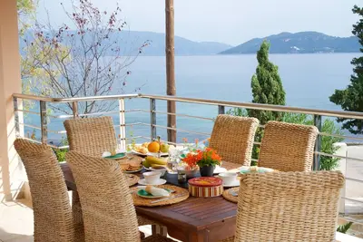 Image de Fantastique Beach Front Apartments à Karavomylos, Céphalonie, Zoe Appartement