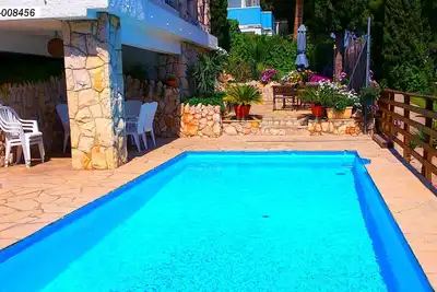 Image de Casa Jardi avec piscine privée près de la plage, Port Aventura, Ferrari Land
