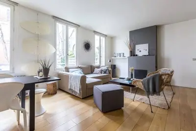 Image de Au coeur du Marais, appartement contemporain, sur jardin, Calme