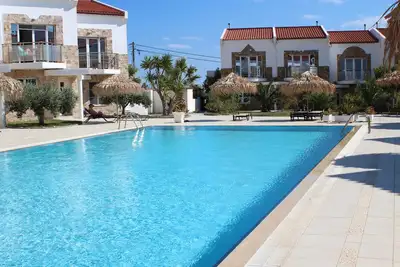 Image de Superbe villa avec grande piscine partagée