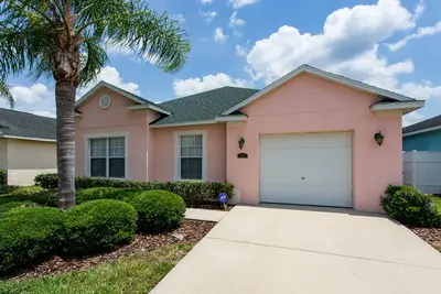 Town Center Reserve - Villa Disney Supérieure avec vue sur le lac, WiFI et Netflix gratuits