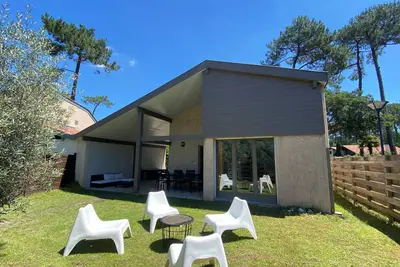 Image de Maison 130m2 avec jardin, 6\/8 pers, 5 min des plages