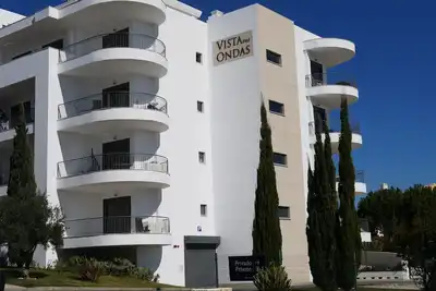 Image de Superbe appartement au 2ème étage dans Olhos de Agua avec une vue fabuleuse sur la mer