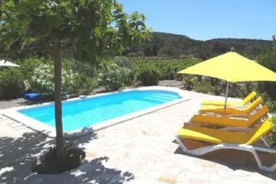 Image de Villa avec piscine privative chauffée, vue sur le vignoble, à 25 Km de la mer.