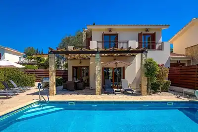 Image de Villa Hg12 Athina - Trois Chambres Villa, Couchages 6