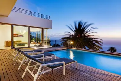 Image de The Views - Quatre Chambres Villa, Couchages 8