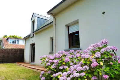 Image de Grande maison claire à 20m de la Mer
