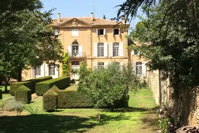 Image de Une bastide dans la campagne à proximité d'Aix en Provence