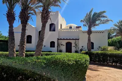 Image de Villa avec piscine privée