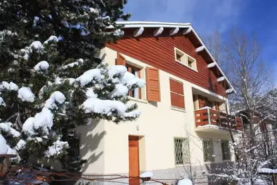 Image de Chalet rénové en 2019 sur deux niveaux, jardin et vue sur les pyrénées