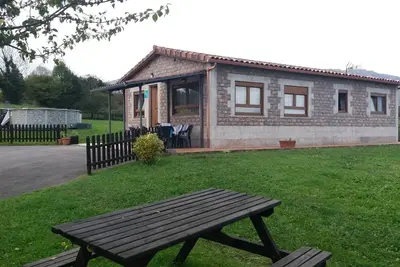 Image de Gîte rural (location complète) El Hogarín de Arriondas pour 8 personnes