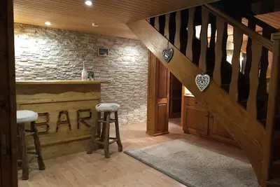 Image de Grand gîte avec Sauna et Balnéo 4*, navette pour les pistes de ski!