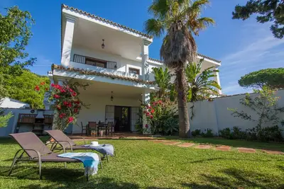 Image de Belle maison de charme située dans le centre de Caños à 200 mètres de la plage