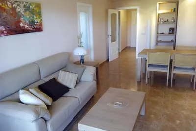 Image de Convient dans un complexe résidentiel - Piscine + Parking - Almarda Beach / Canet