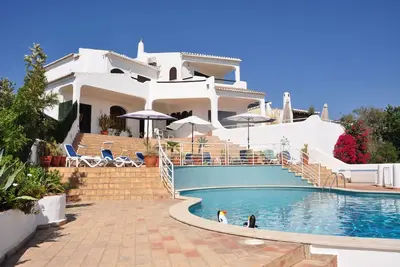 Image de Villa avec piscine privée