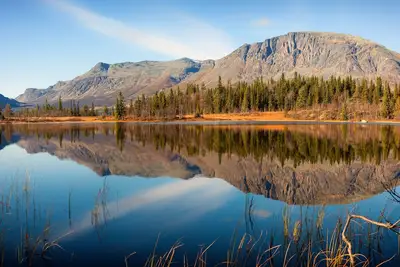 Image de Vue panoramique, 50 m deux lac, près de Sognefjord