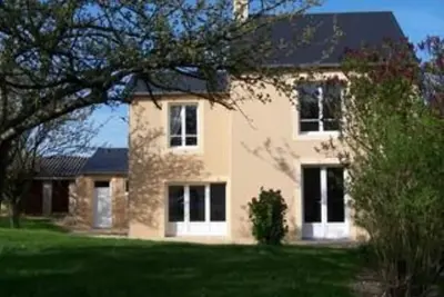 Image de Grande maison avec jardin pour les enfants, au coeur des plages du Débarquement