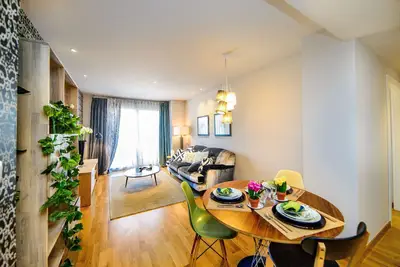 Great Apartment with Pool and Wi-Fi