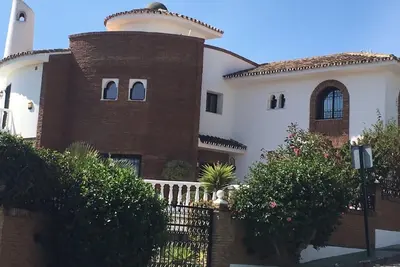 Image de Villa 4\/5 lits à Las Farolas près de La Cala et Fuengirola