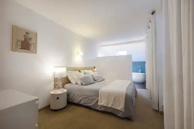 Image de Biarrtz Loft D'Architecte avec piscine