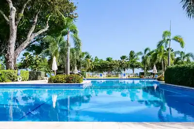 Image de 107 Palm Beach Condominiums Barbade