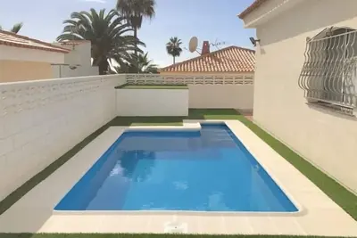 Image de Belle Maison De Vacances 83 Avec Piscine PRIVÉE