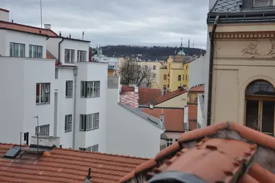 Image de Suite romantique au coeur de la vieille ville, WiFi, Climatisation