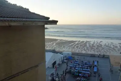 Image de Appartement Zarauz 4 chambres pour deux familles 2eme line plage