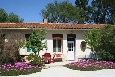 Image de Idyllique Gite avec piscine sur Chateau Wine Estate