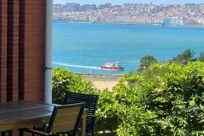 Image de “Maison Moderne Avec Vue Spectaculaire Sur La Baie Santander”