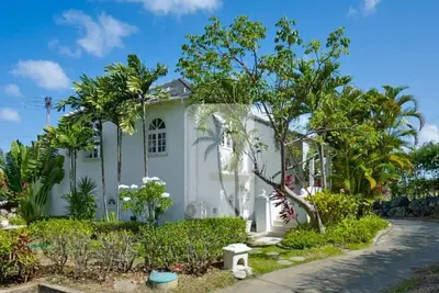 Image de Luxe villa avec vue sur la mer Ă 5 * Royal Westmoreland Golf Resort