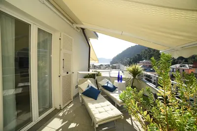 Image de A deux pas de la mer, un magnifique penthouse panoramique avec double garage