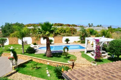 Image de Villa Eugenio Avec Piscine PRIVÉE
