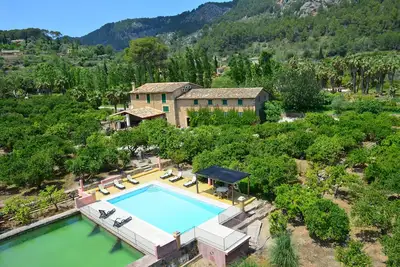 Image de Finca privée et ensoleillée en pierre avec piscine Etv \/ 2730