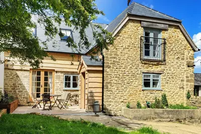 Image de Une maison de vacances idéale pour une escapade, un luxe impeccable et rustique
