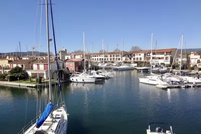 Image de Ravissant appartement, clair, surplombant les chutes de Port Grimaud