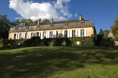 Image de Très proche des grands sites du Périgord, grande propriété avec très belle vue