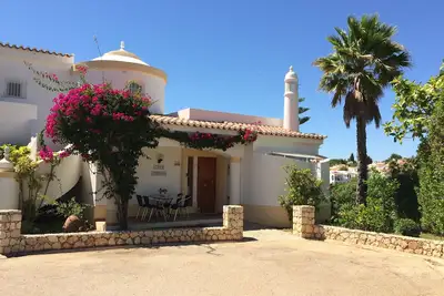 Image de Casa Teresa - Carvoeiro: 2 Chambre Cluster 3 Salle de bain Villa avec Vue sur Mer & WiFi