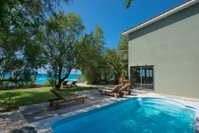 Image de La seule villa de Leucade en front de mer