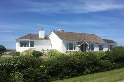 Image de Grand cottage à Failte, Irlande, 3 chambres, proche golf, plage, marina