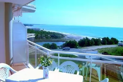 Image de Apartment in the first line of Mar in Miami Beach